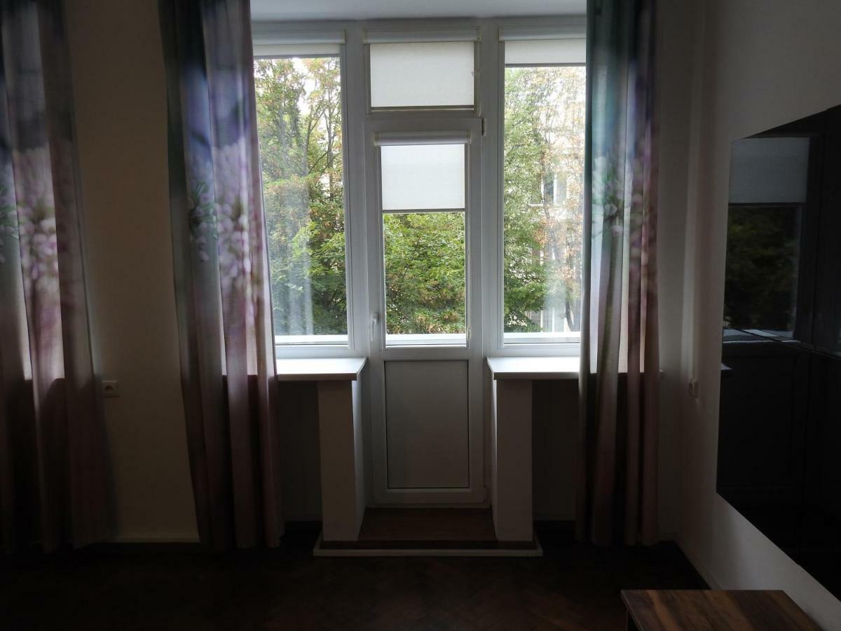 Appartement Laisves Aleja à Kaunas Extérieur photo