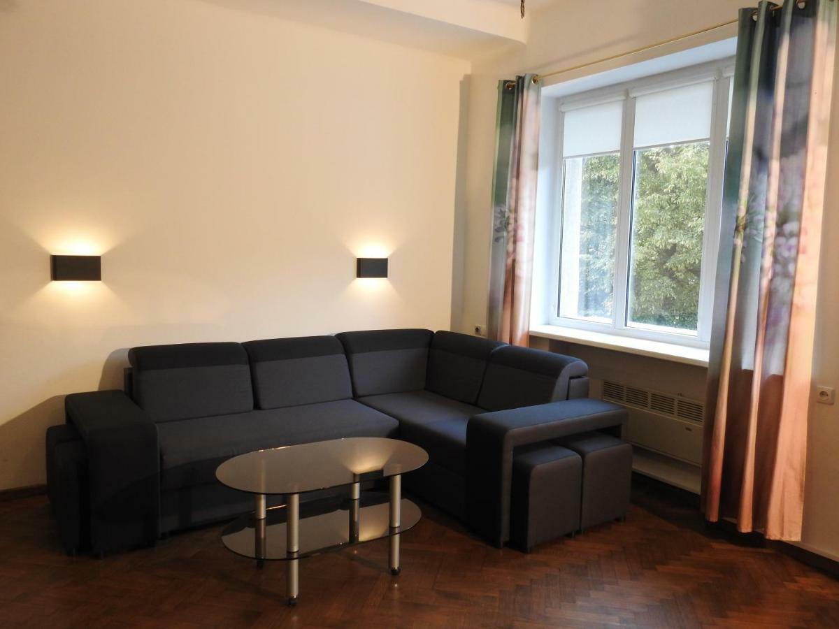 Appartement Laisves Aleja à Kaunas Extérieur photo